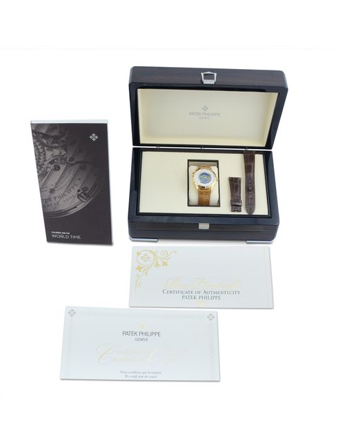 Patek Philippe World Time 5231J-001 Image 5